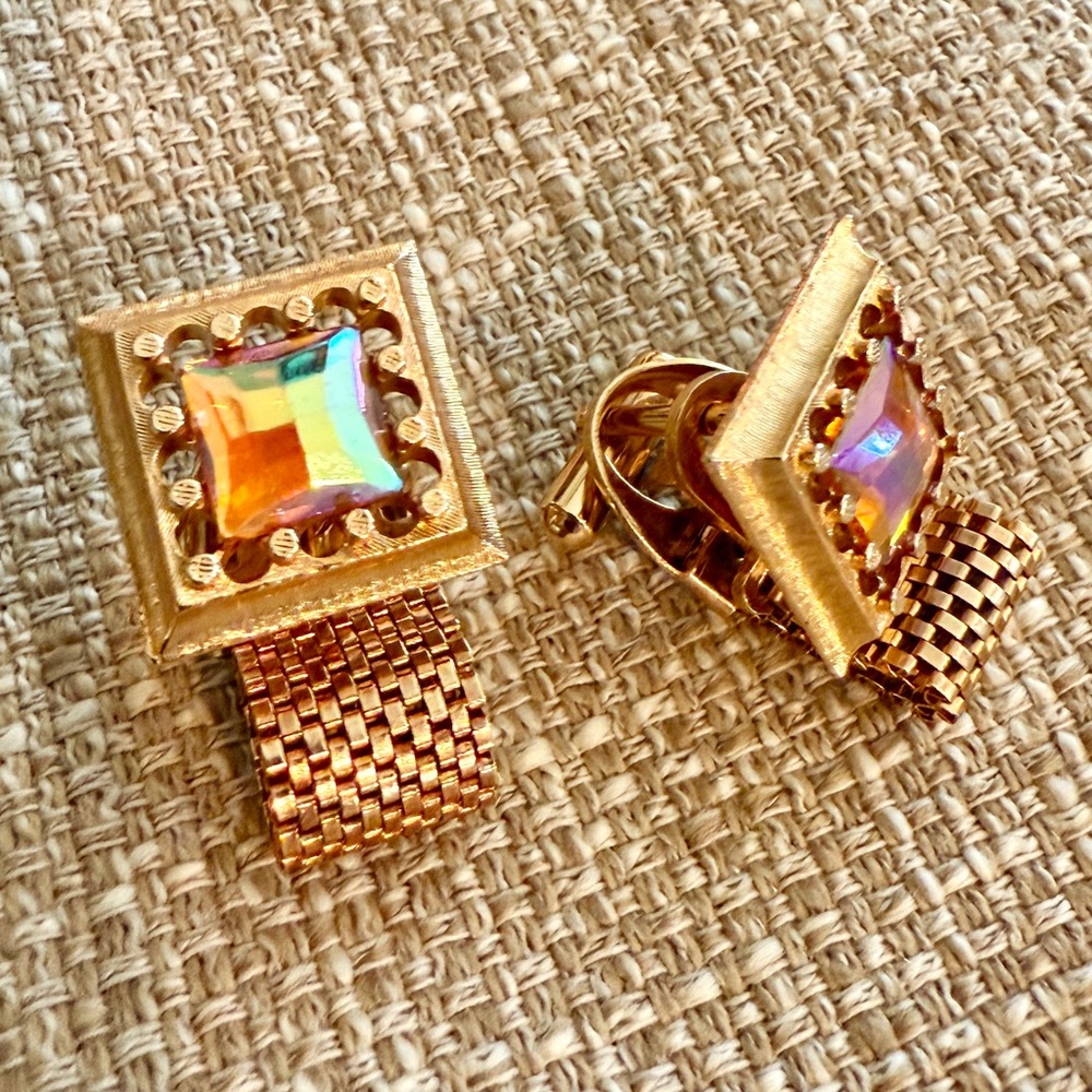Vintage Cufflinks Watermelon Rivoli Gold Tone Mesh- 1970’s